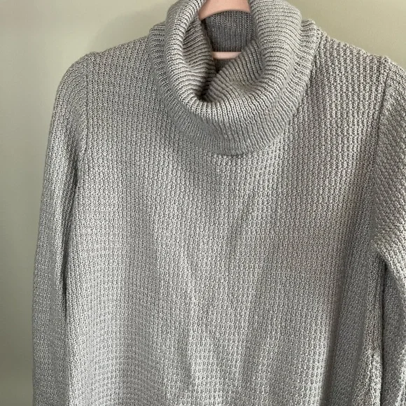 Knit turtleneck - Picture 2 of 6